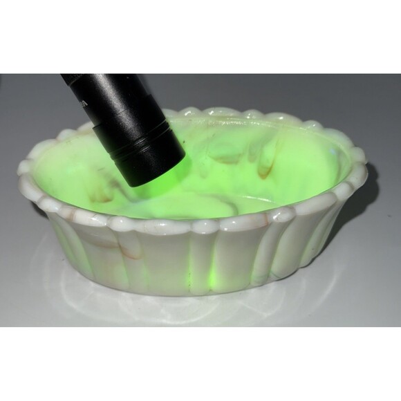 Vintage Akro Agate Marbleized Slag Glass Planter Orange Cream Green Glows 6” - Picture 16 of 16